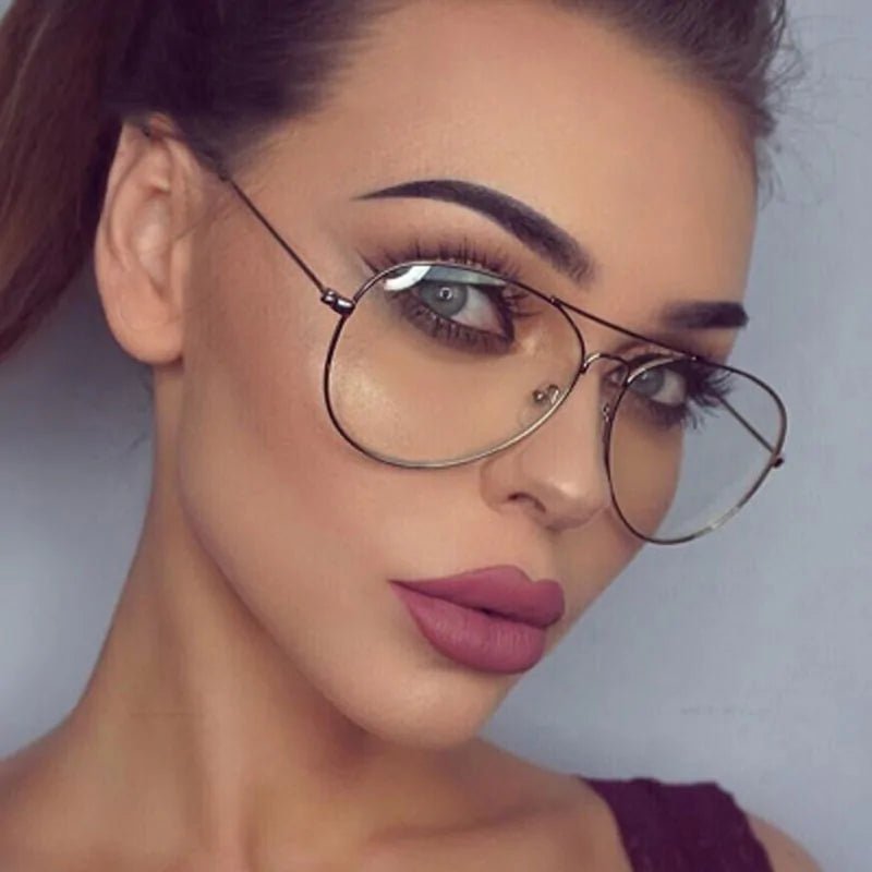 Digital Glasses for Electronics – Eye Protection, Comfort, and Connectivity! - GDNA